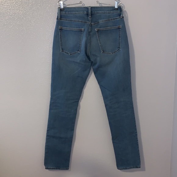 Old Navy built in tough 24/7 slim jeans 30X32 - Picture 3 of 6